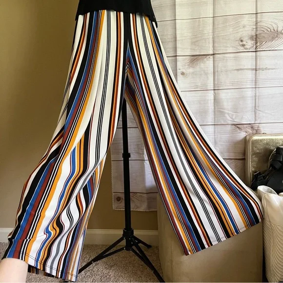 Philosophy Wide Leg Flare Pants - Picture 3 of 12